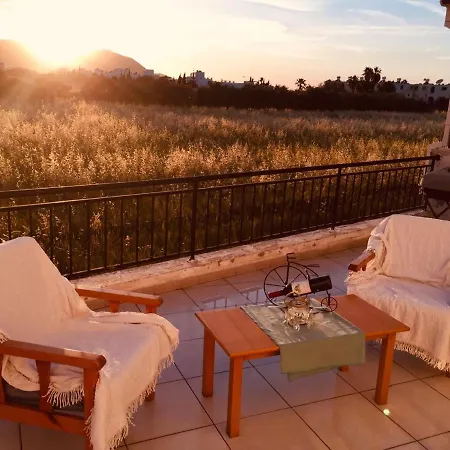 Case de vacanță Make Memories In Lachi